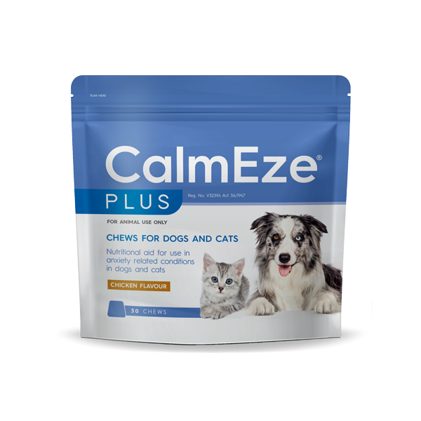 A nutritional aid that reduces stress and anxiety in dogs and cats. CalmEze Plus Chews.